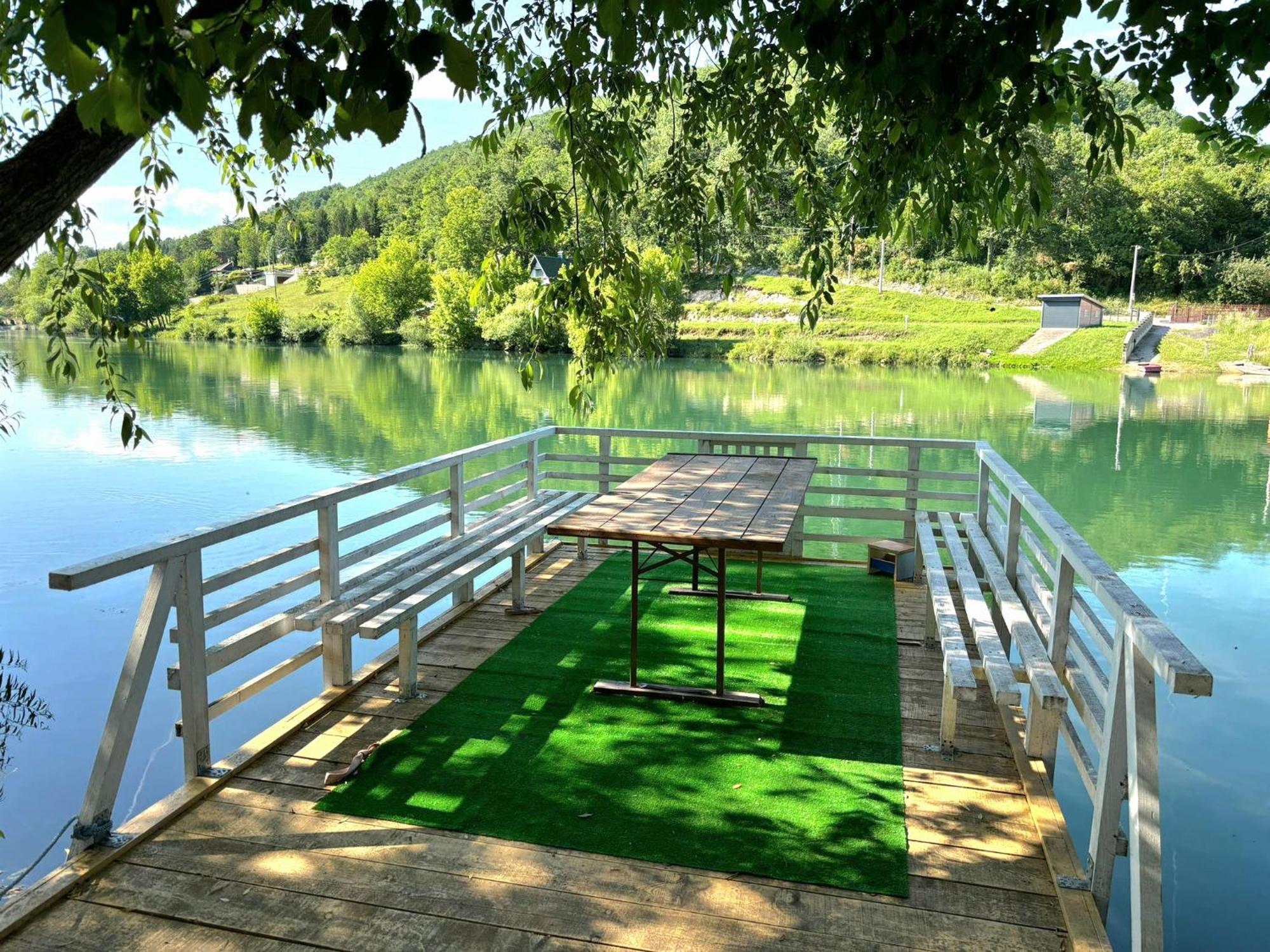 Riverside *